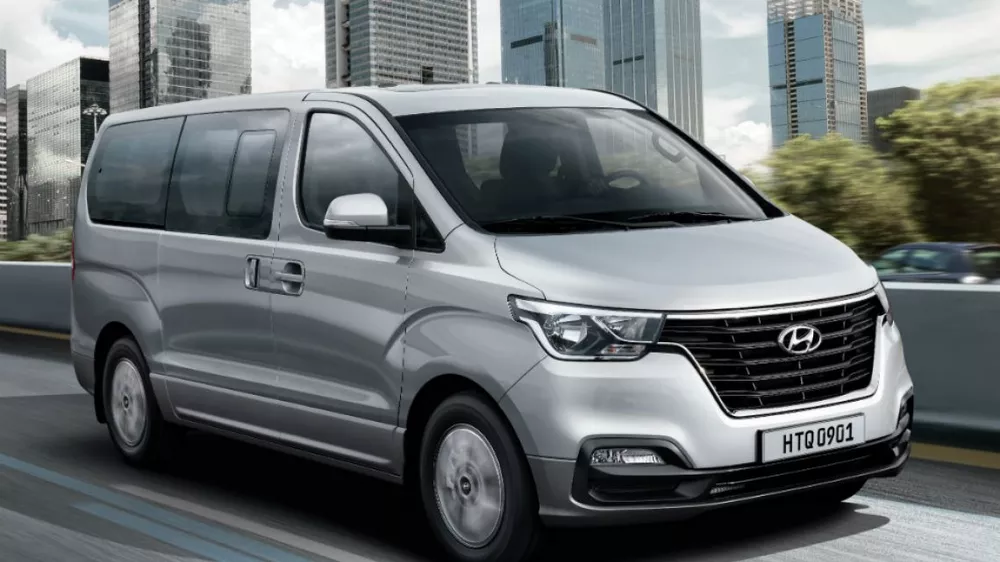 2019 Hyundai H1 12-Seater Wagon A/T High