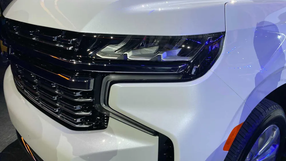 2024 Chevrolet Suburban 5.3L LT 4WD