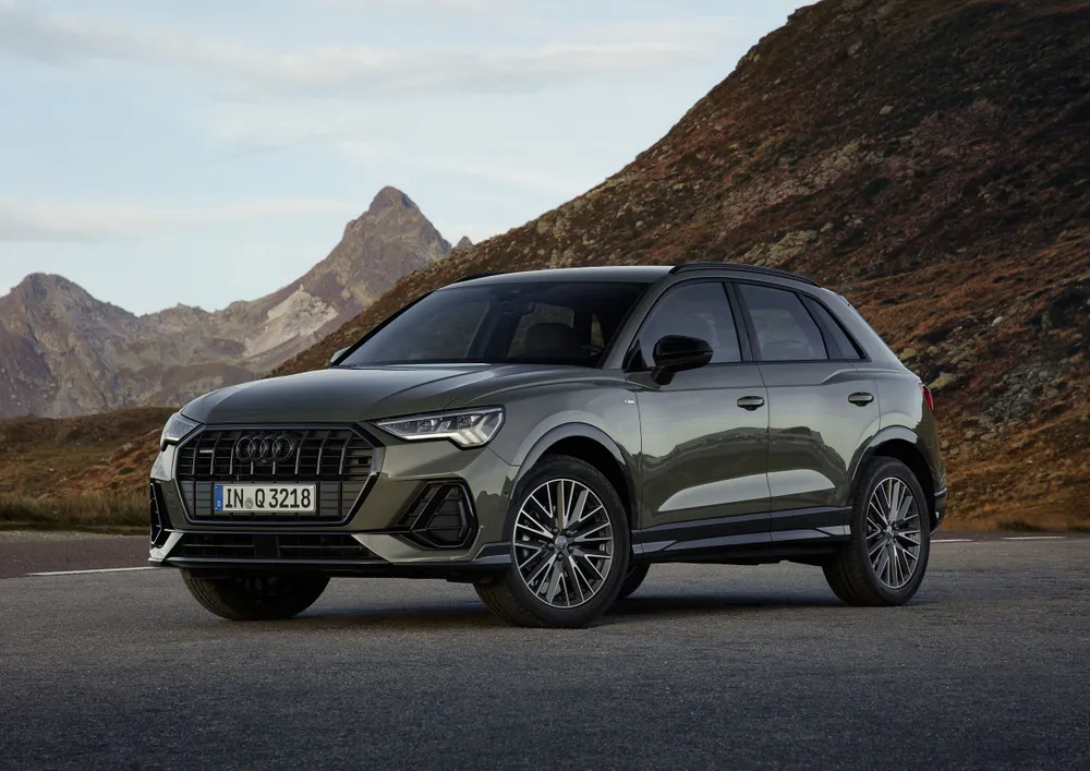 2020 Audi Q3 35 TFSI Advanced (150 HP)