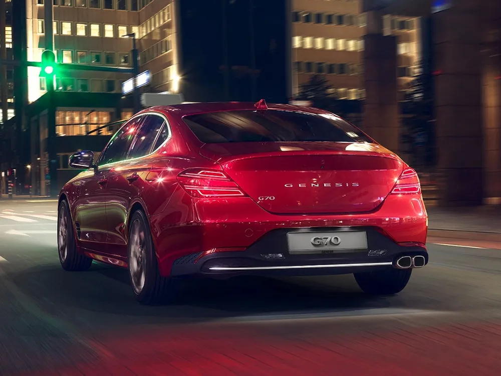 2024 Genesis G70 3.3T Royal