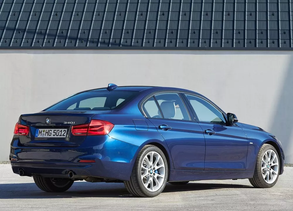 2018 BMW 3 Series 318i