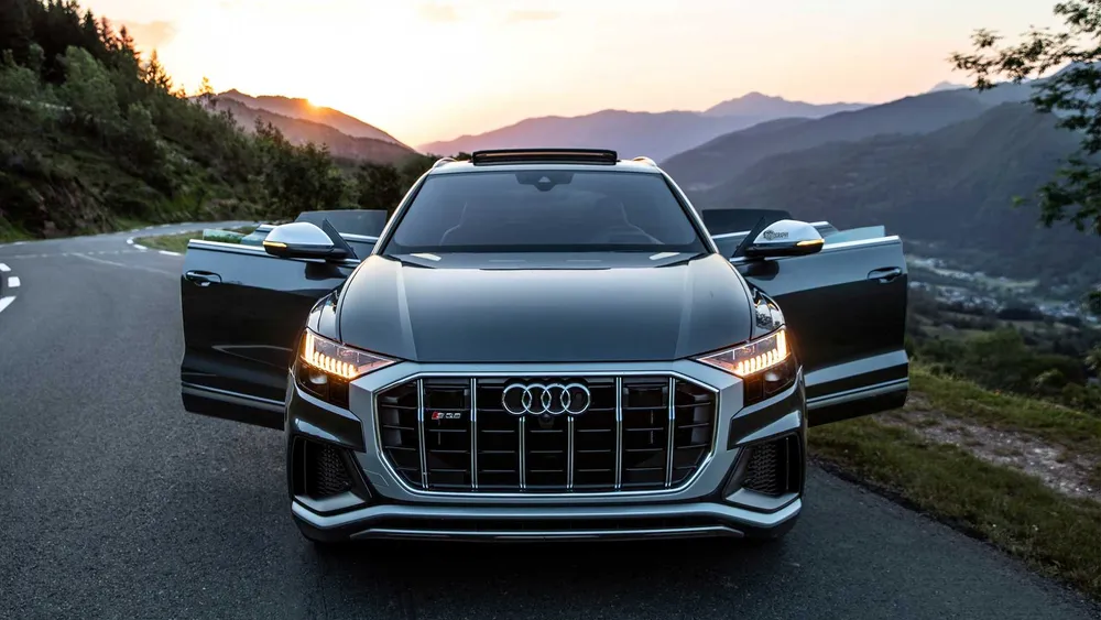 2020 Audi SQ8 4.0 TFSI quattro (500 HP)