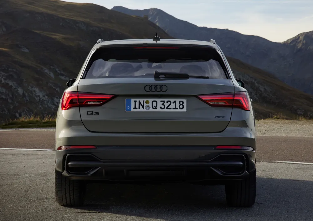 2020 Audi Q3 40 TFSI S-line (180 HP)