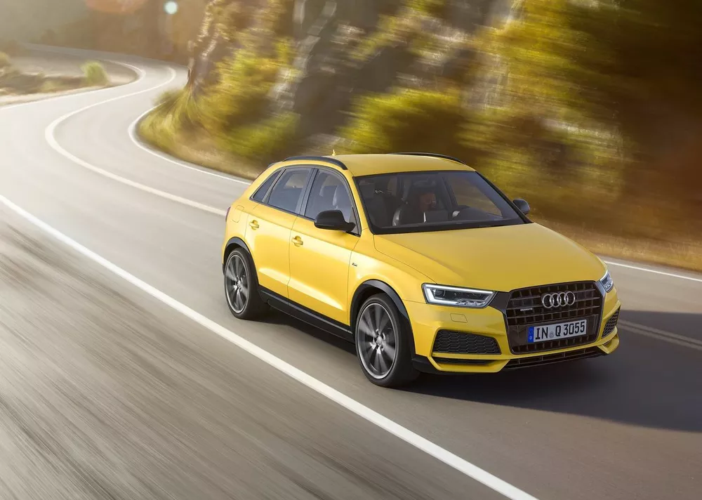 2018 Audi Q3 40 TFSI Design quattro (220 HP)