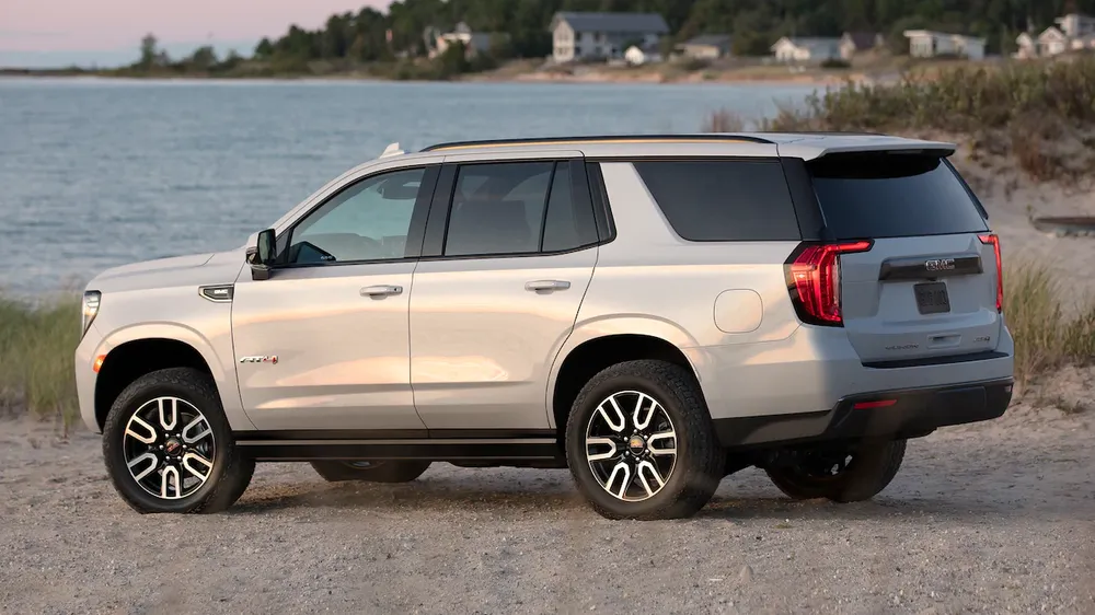 2023 GMC Yukon XL 5.3L V8 SLT (AWD)