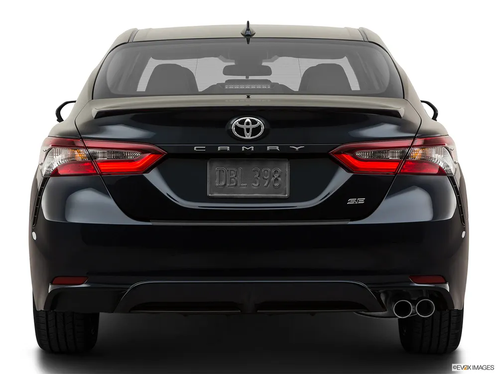 2024 Toyota Camry 2.5L SE (204 HP)