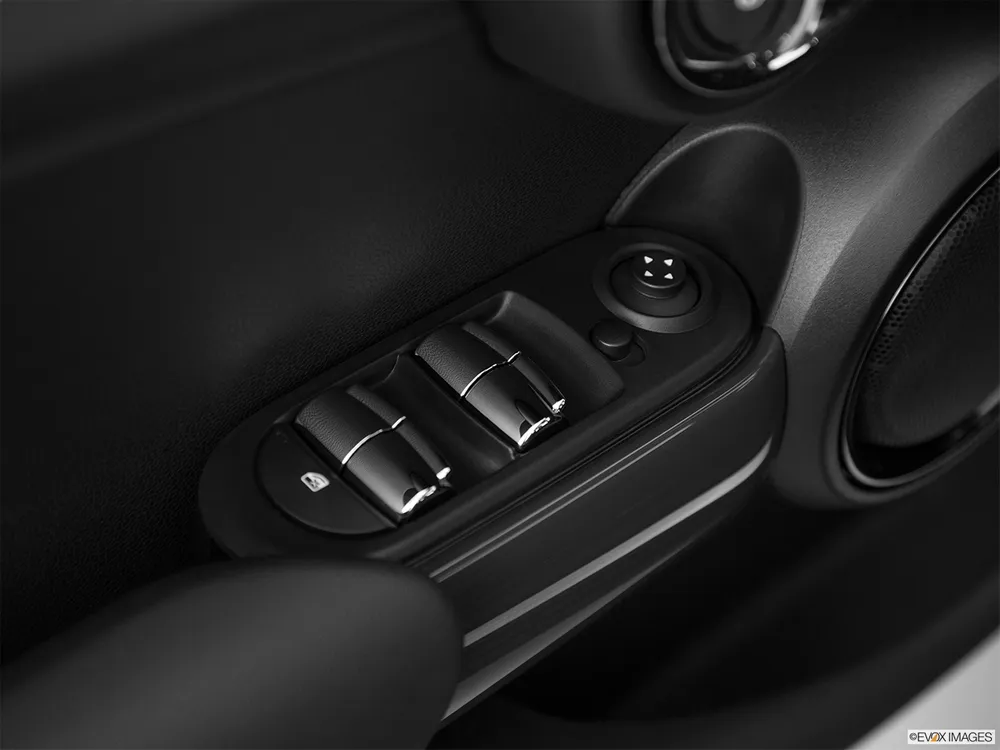 2016 Mini Hatch 5-Door Cooper