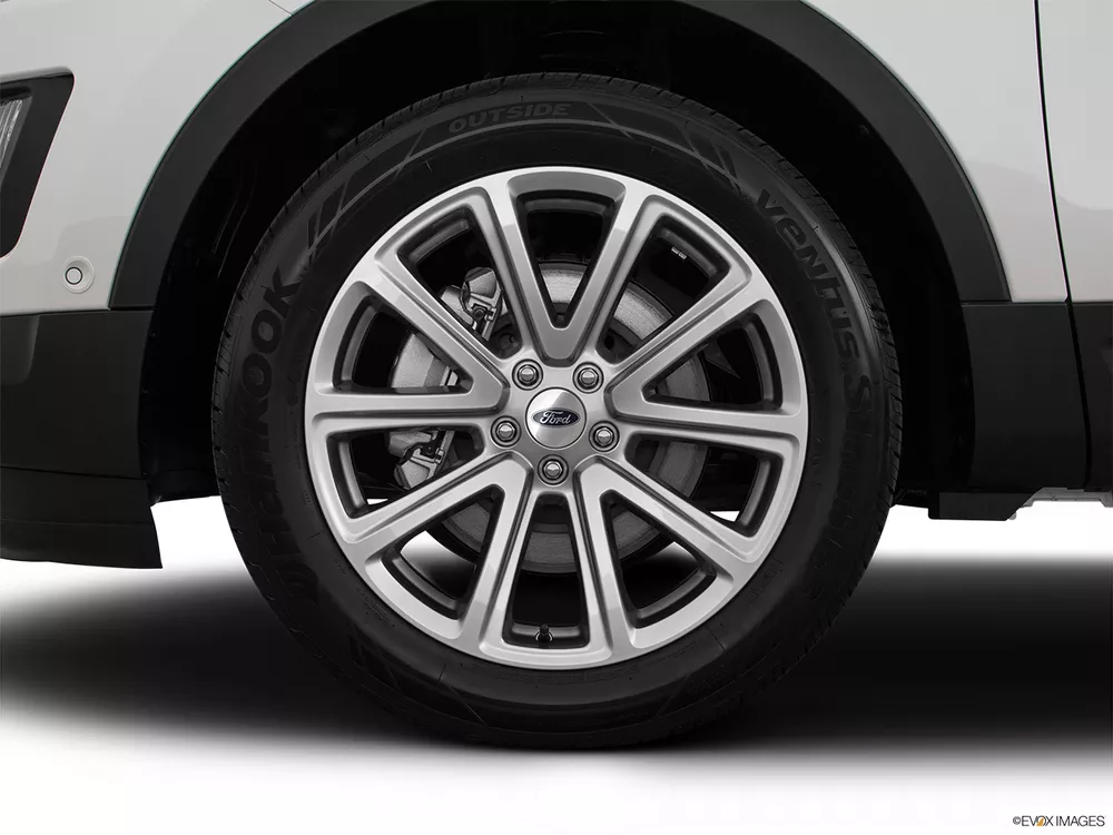 2016 Ford Explorer 3.5L V6 LTD