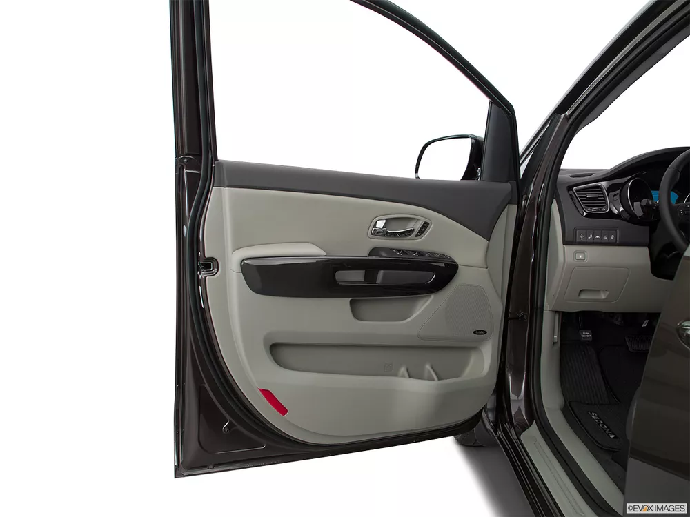 2018 Kia Carnival 3.3L Top