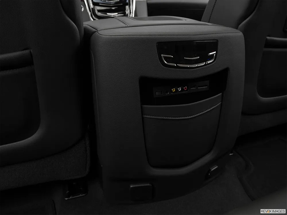 2018 Cadillac Escalade 6.2L ESV Premium Luxury