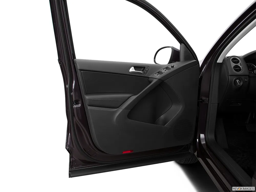 2016 Volkswagen Tiguan 2.0L S