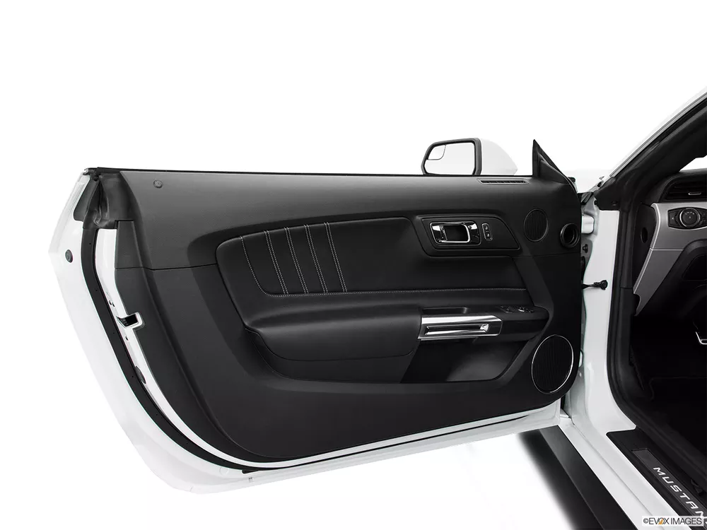 2016 Ford Mustang 2.3L EcoBoost Coupe