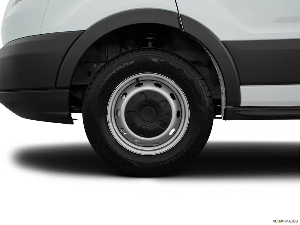 2017 Ford Transit 3.7L 150XL (Low Roof)