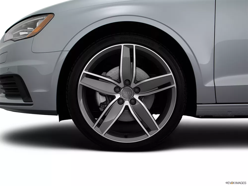 2016 Audi A3 Sedan Ambition 1.8 Quattro (180 HP)