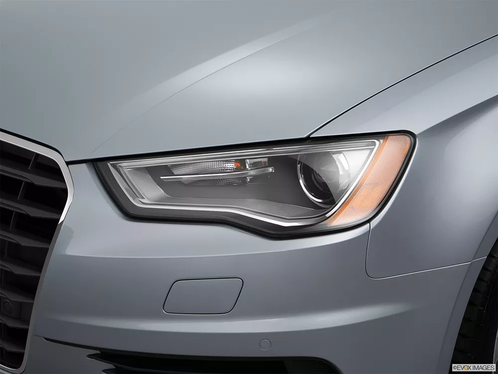 2016 Audi A3 Sedan Ambition 1.8 Quattro (180 HP)