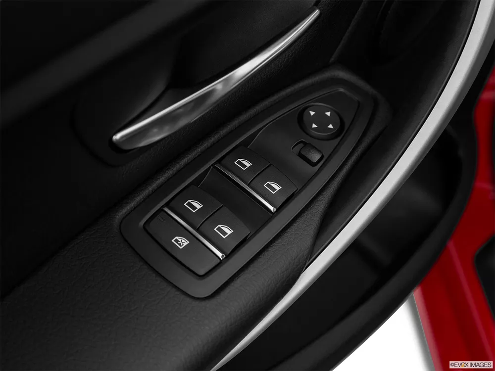 2016 BMW 3 Series 320i