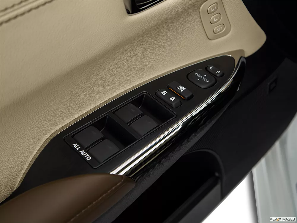 2017 Toyota Avalon 3.5L Limited Navigation