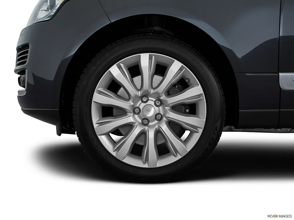 2017 Land Rover Range Rover 5.0L SC Vogue SE LWB (510 PS)