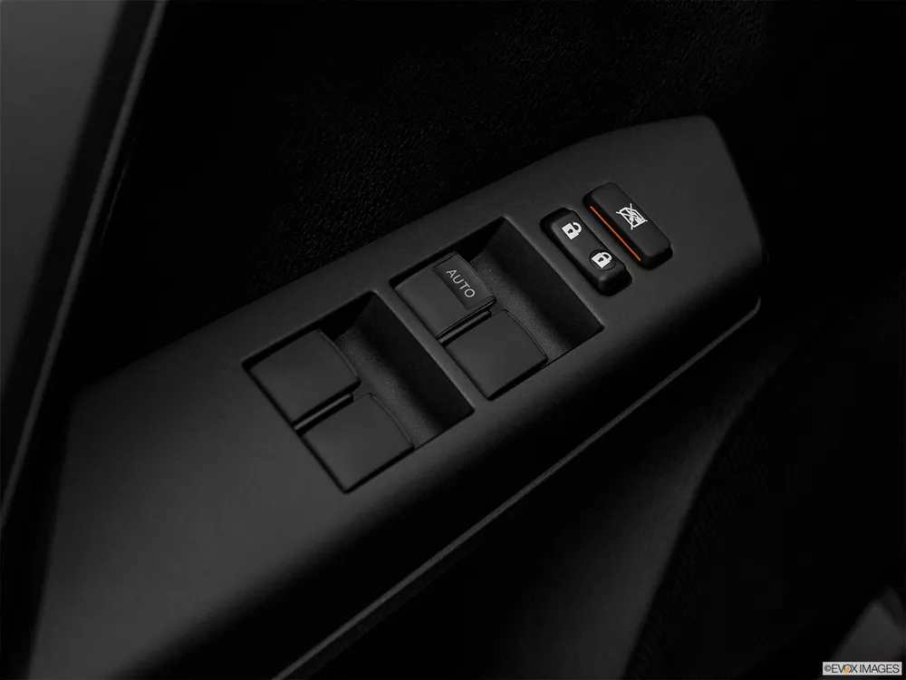 2018 Toyota Rav4 2.5L (2WD) EX