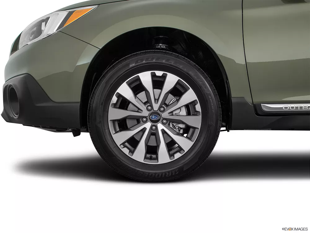 2017 Subaru Outback 2.5L Top