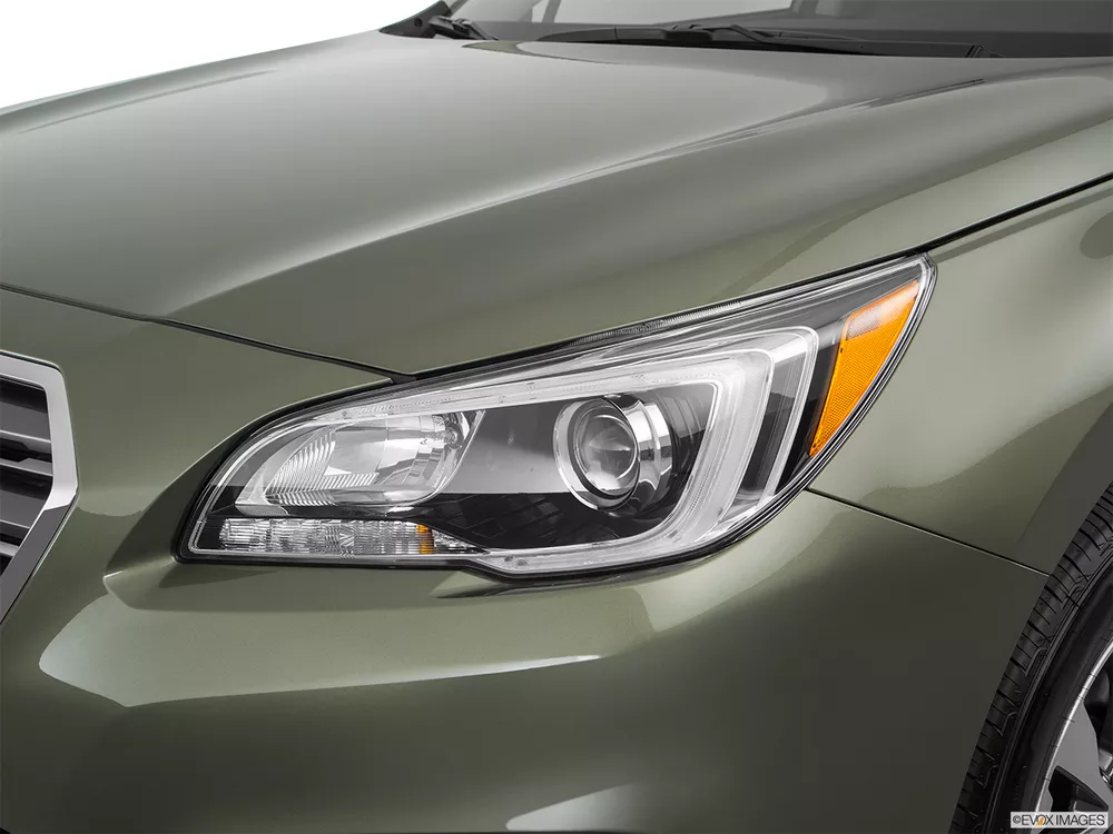 2017 Subaru Outback 2.5L Top