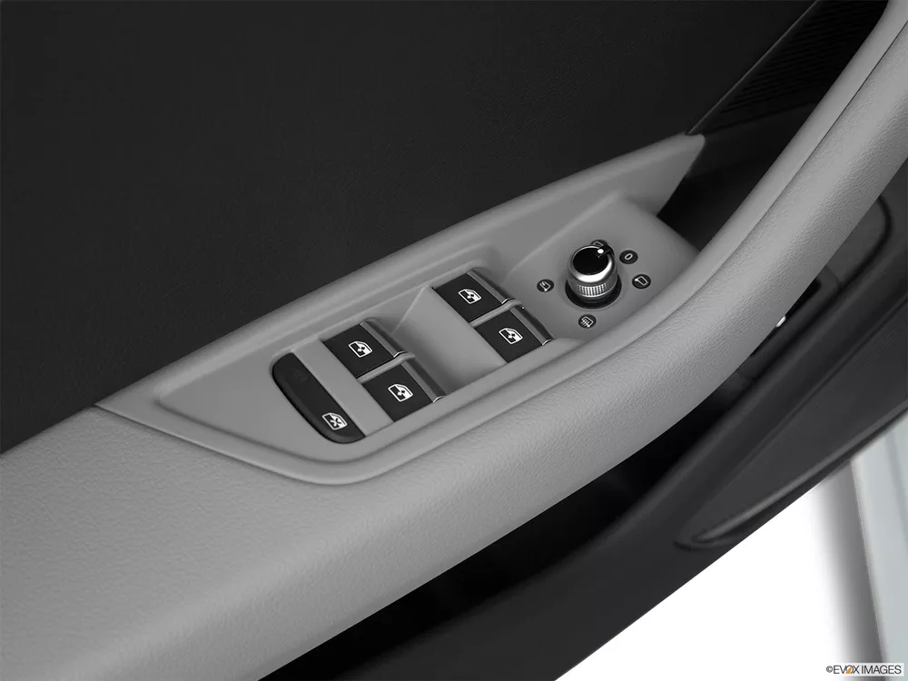 2017 Audi A4 45 TFSI quattro Design (252 HP)