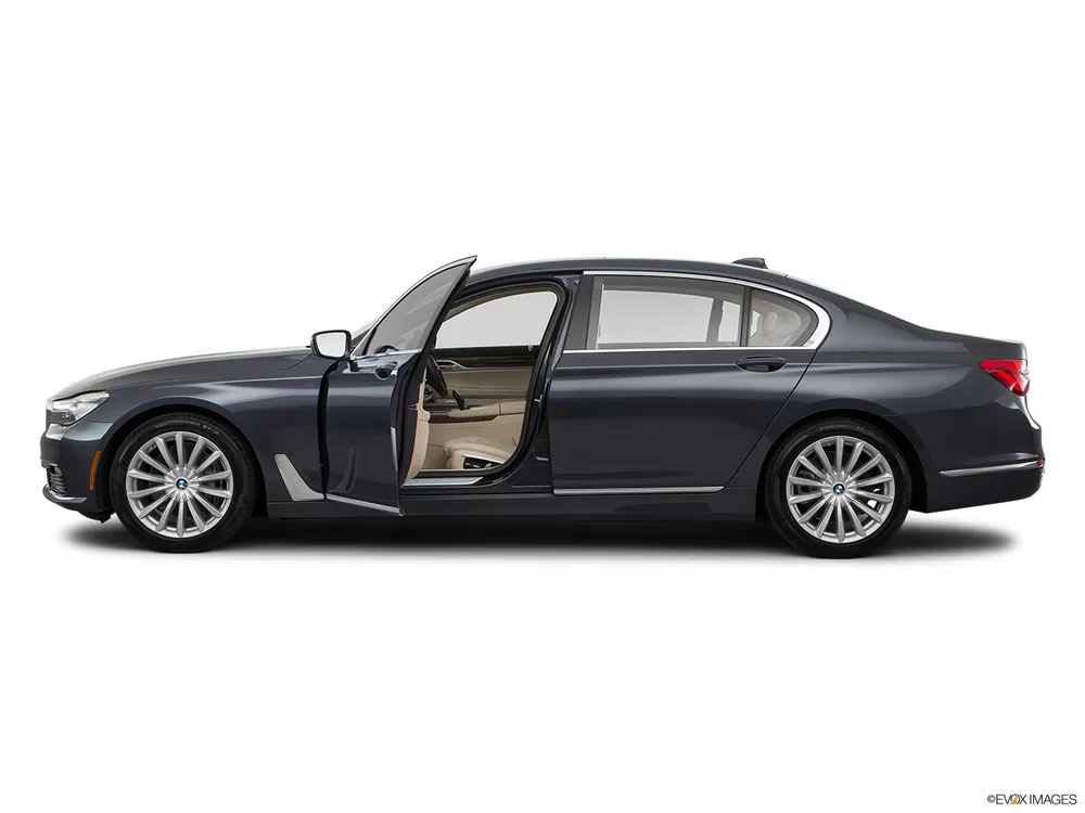 2018 BMW 7 Series 740Li