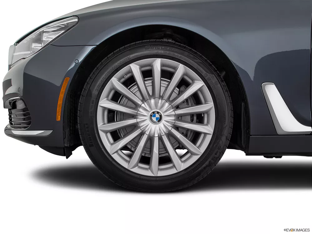 2018 BMW 7 Series 740Li