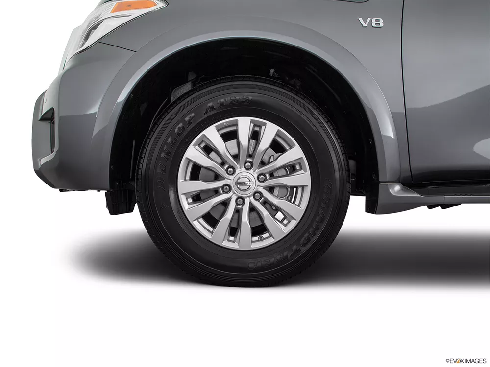 2017 Nissan Patrol 4.0L SE (Mid Option)