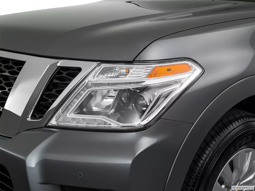 2017 Nissan Patrol 4.0L SE (Mid Option)