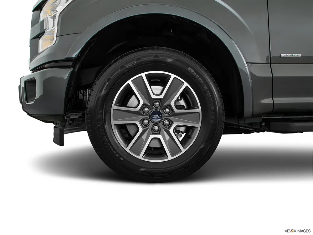 2017 Ford F-150 3.5L EcoBoost Crew Cab Lariat FX4 (Luxury+Sports Pack) Special Edition