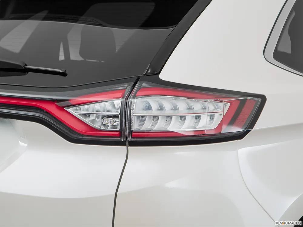 2017 Ford Edge 2.0L EcoBoost SEL (AWD) Full Option