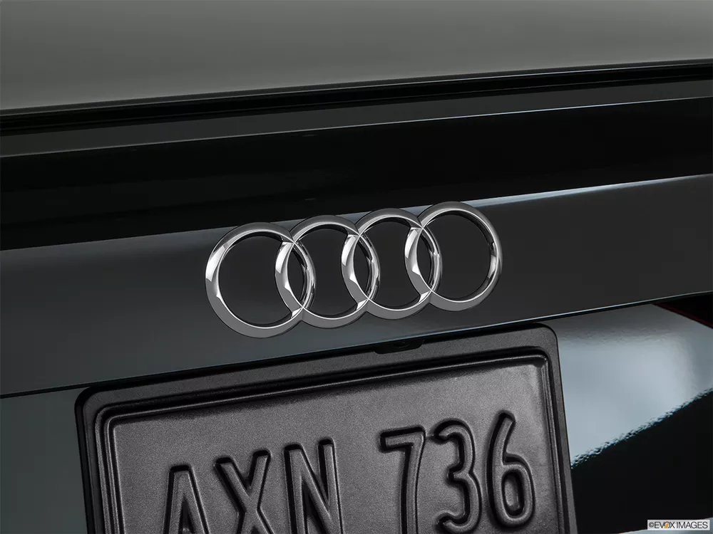 2018 Audi S3 Sedan 2.0 TFSI quattro (310 HP)