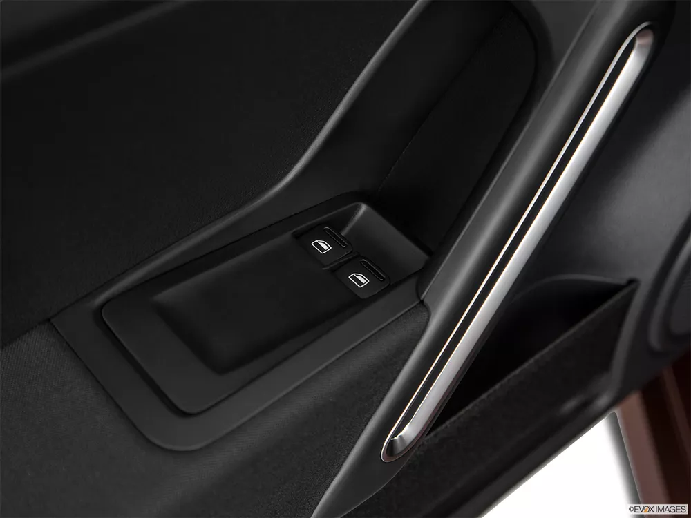 2018 Volkswagen Beetle 2.0L S