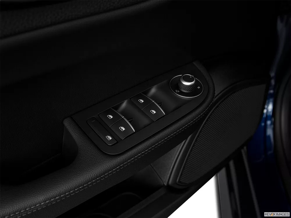 2017 Alfa Romeo Giulia Base