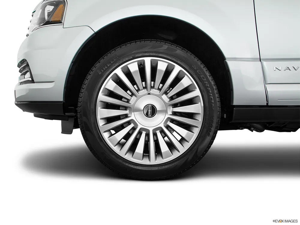 2017 Lincoln Navigator 3.5L Reserve (L)