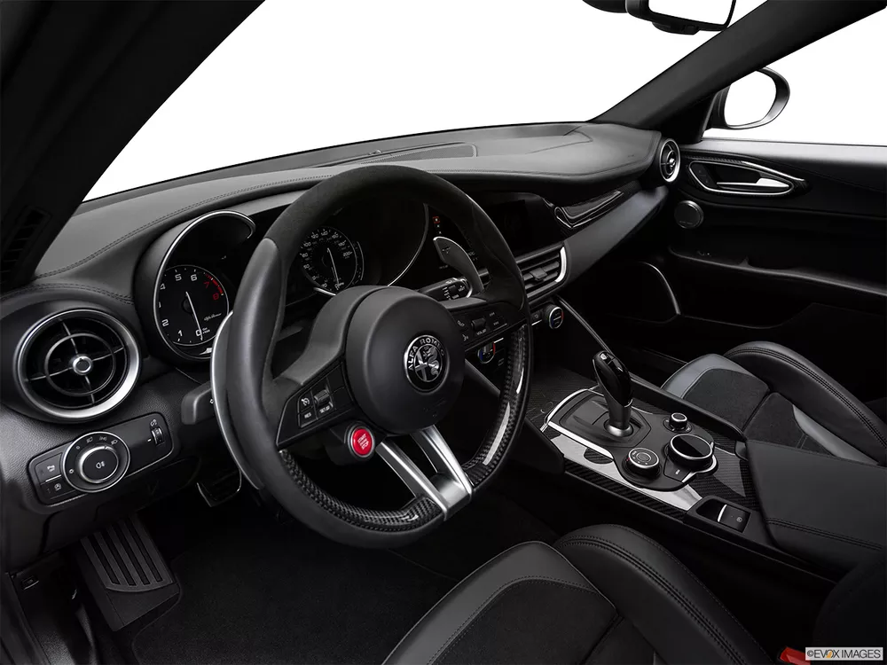 2017 Alfa Romeo Giulia Quadrifoglio