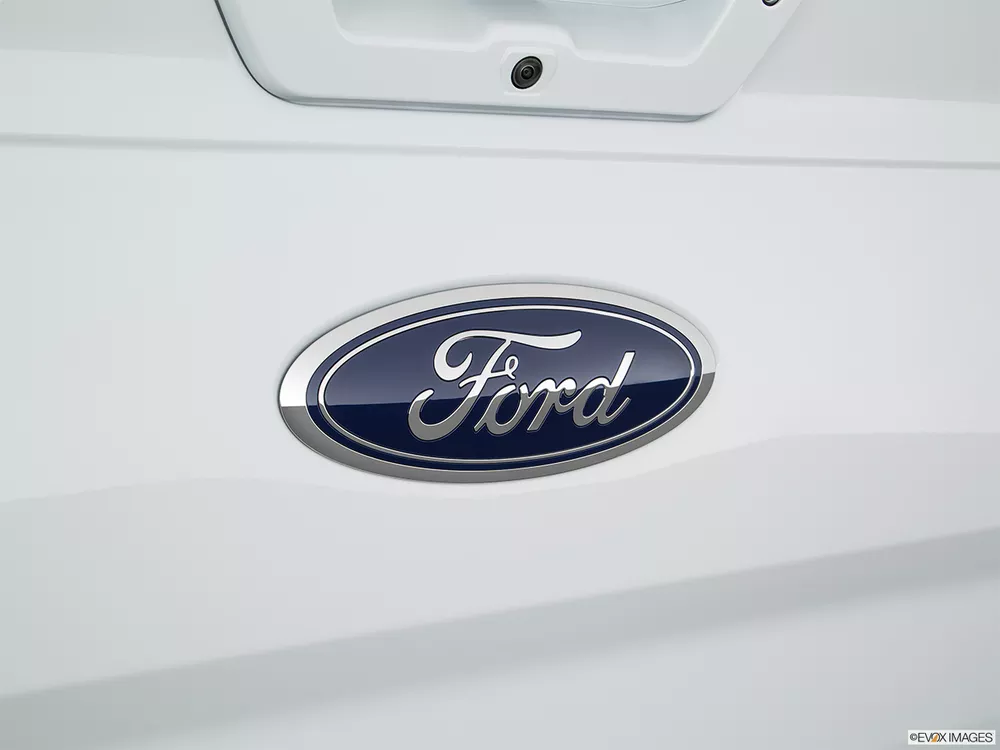 2017 Ford F-150 Raptor 3.5L EcoBoost Crew Cab (Luxury Range) Tech Pack