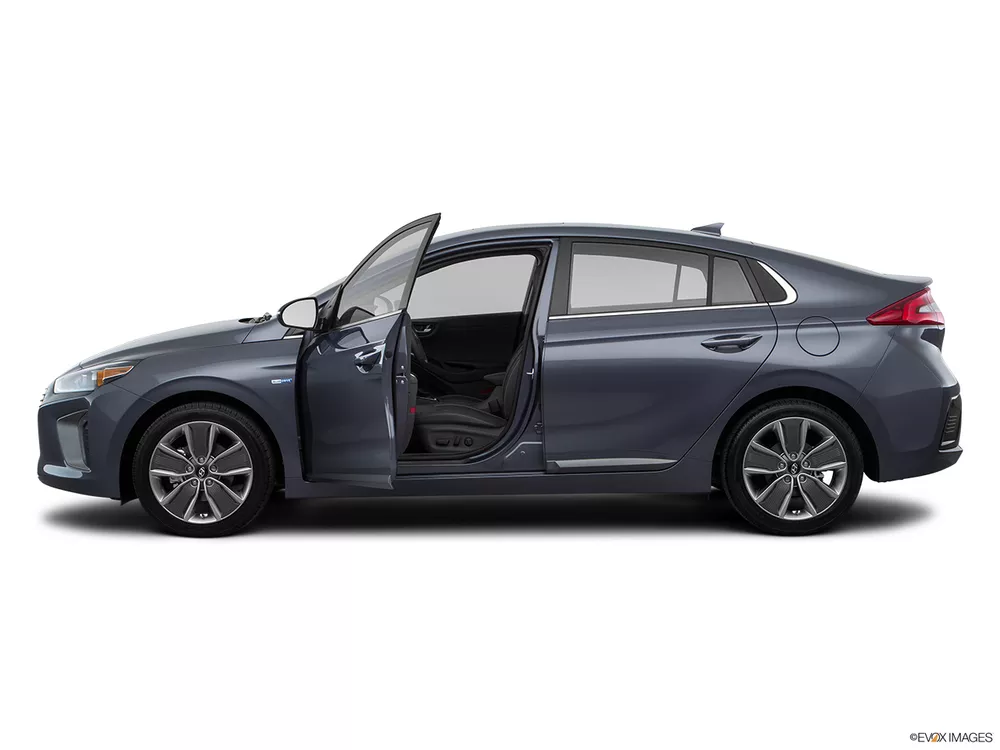 2018 Hyundai Ioniq 1.6L Hybrid (Full Option)