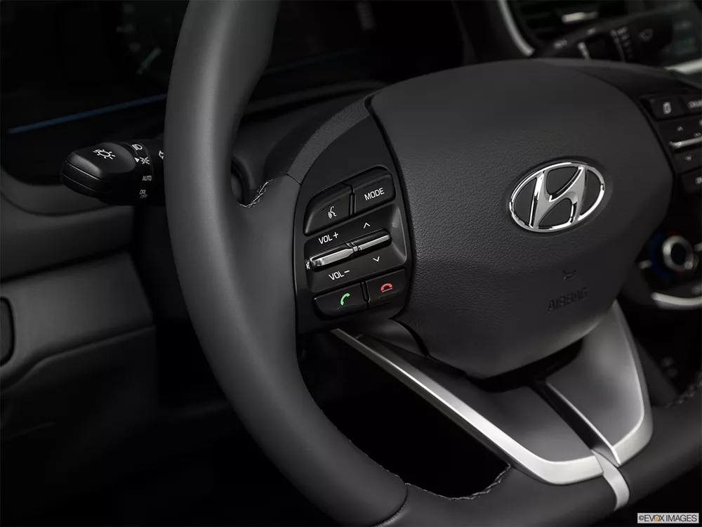 2018 Hyundai Ioniq 1.6L Hybrid (Full Option)