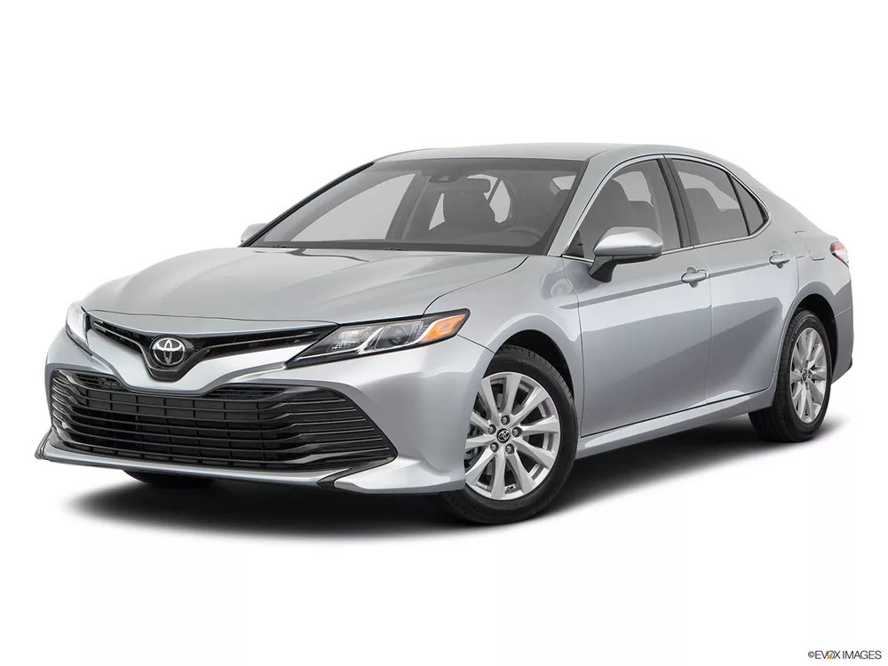 2019 Toyota Camry 2.5L LE Hybrid (212 HP)