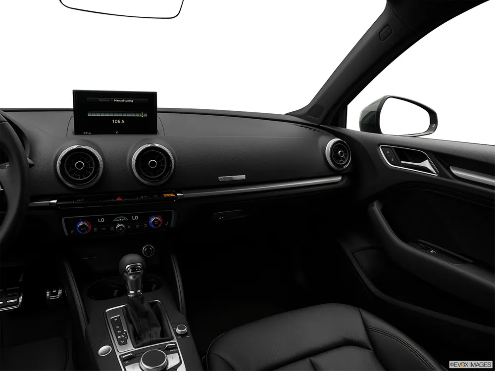 2018 Audi A3 Sedan Sport 40 2.0 TFSI (190 HP)