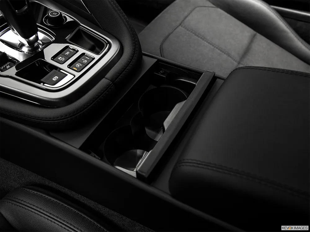 2018 Jaguar F-Type Coupe 5.0L SC R AWD (550 PS)