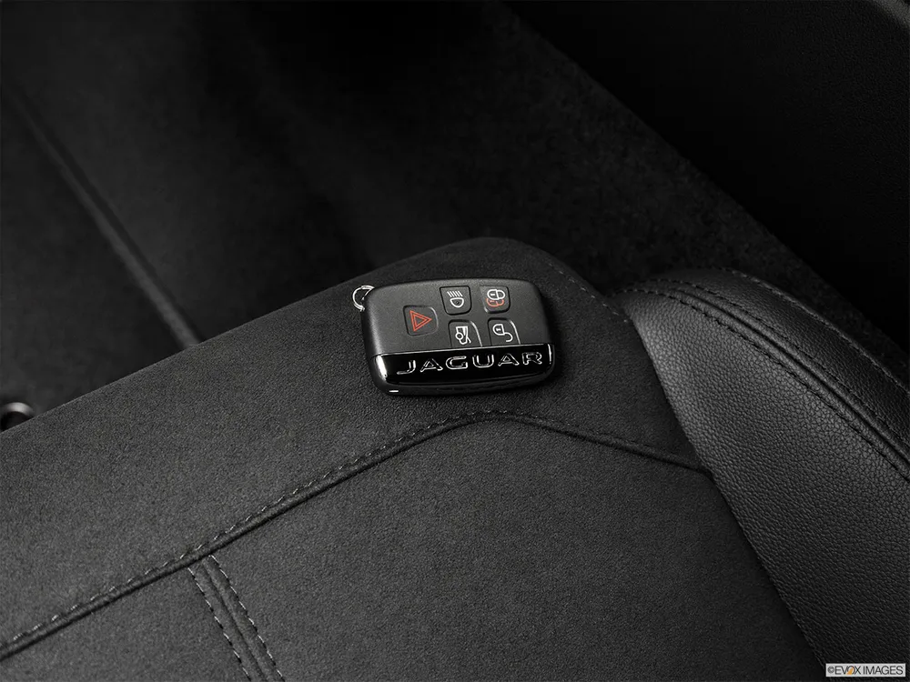 2018 Jaguar F-Type Coupe 5.0L SC R AWD (550 PS)