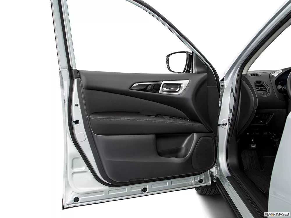 2019 Nissan Pathfinder 3.5L SL 4WD