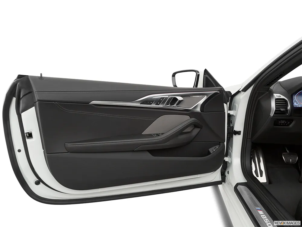 2022 BMW 8 Series Convertible M 850i xDrive