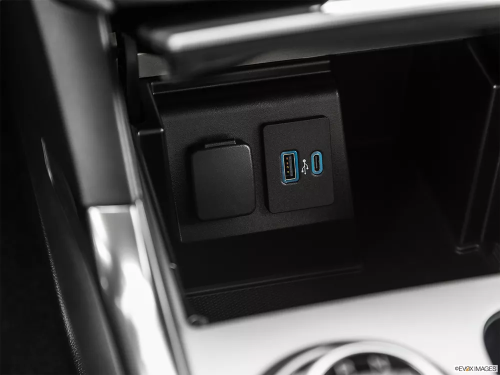 2020 Ford Explorer 2.3L EcoBoost XLT (Mid Option) AWD