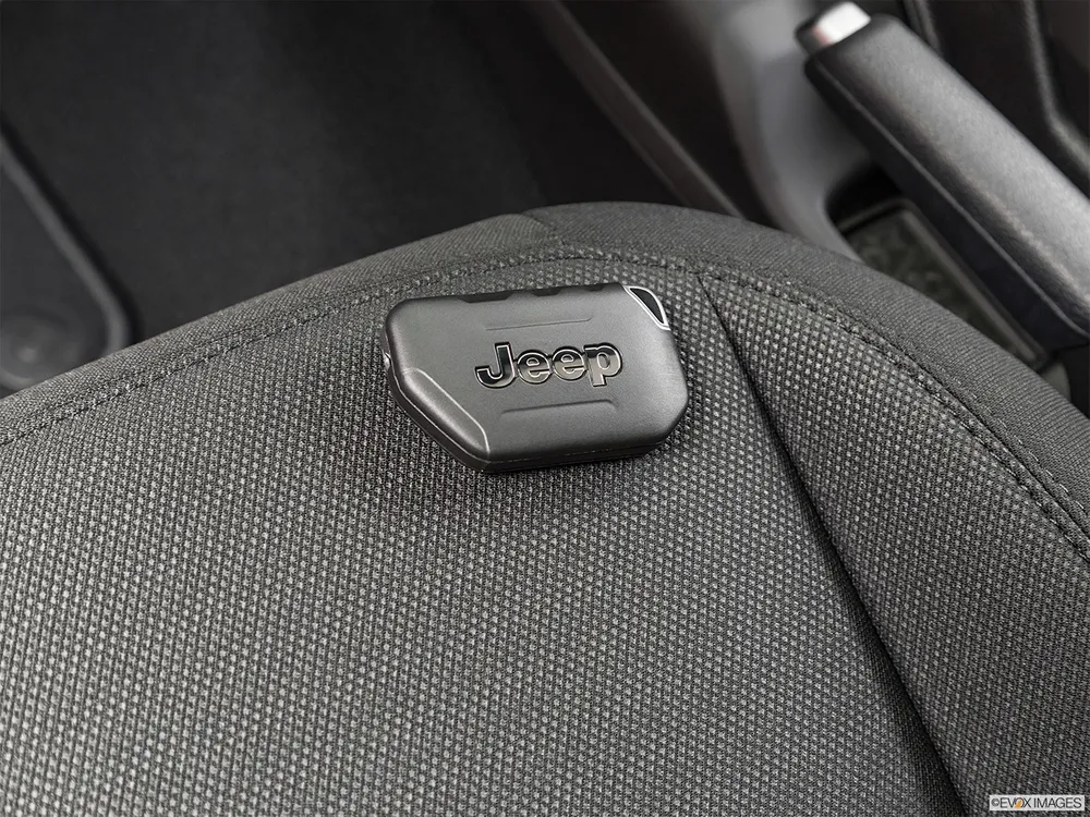 2022 Jeep Wrangler 3.6L V6 Sport (2-Door)