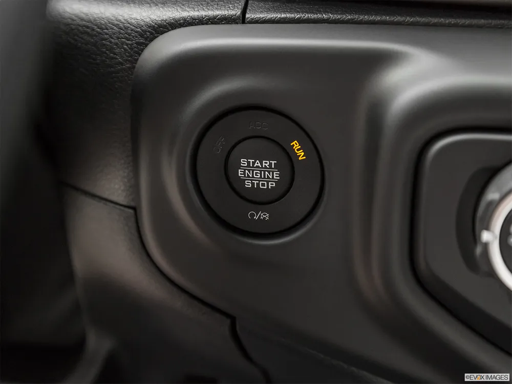 2022 Jeep Wrangler 3.6L V6 Sport (2-Door)