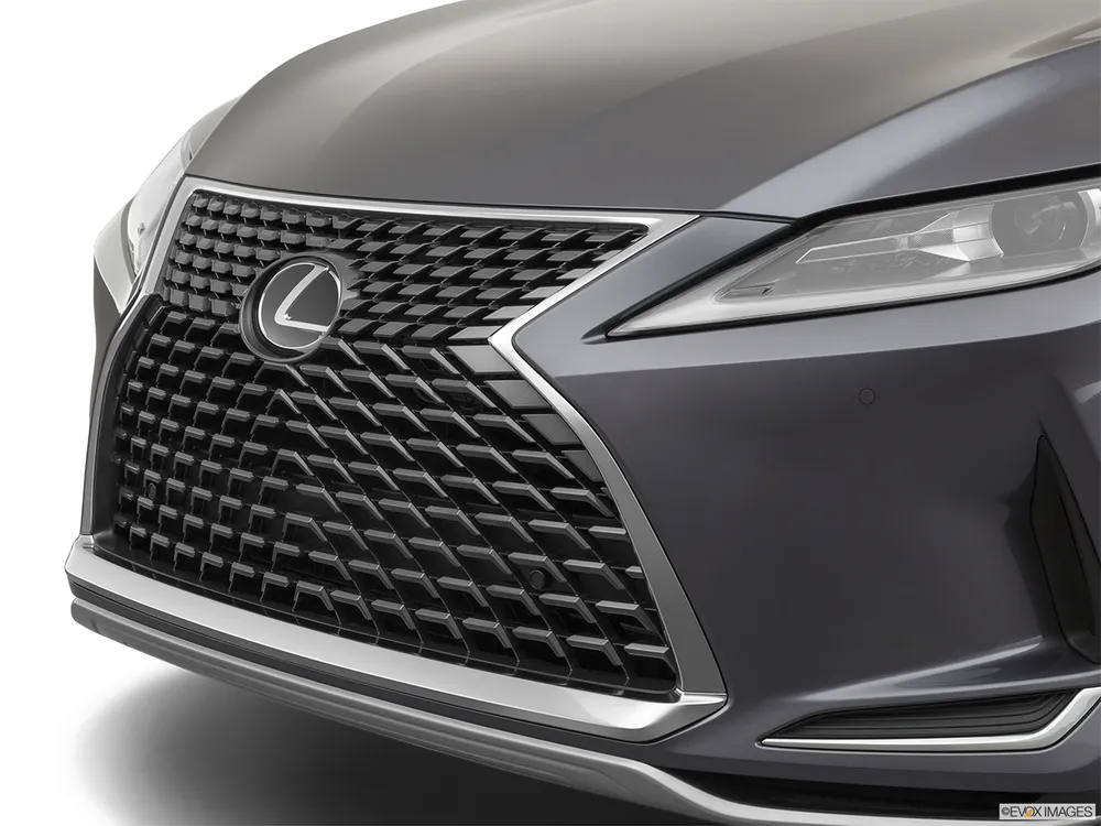 2022 Lexus RX 450h L Platinum (6 Seats)